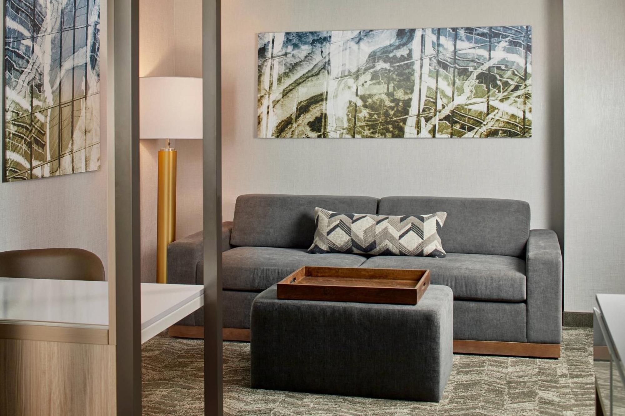 Springhill By Marriott Columbus 3*